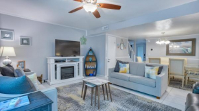 Pet Friendly, Private Deck, Coastal